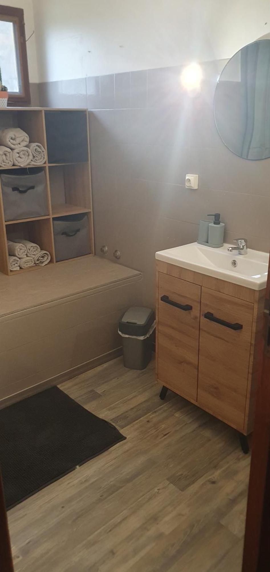 Maison 2 Chambres Au Calme Saint-Bonnet-sur-Gironde Eksteriør billede